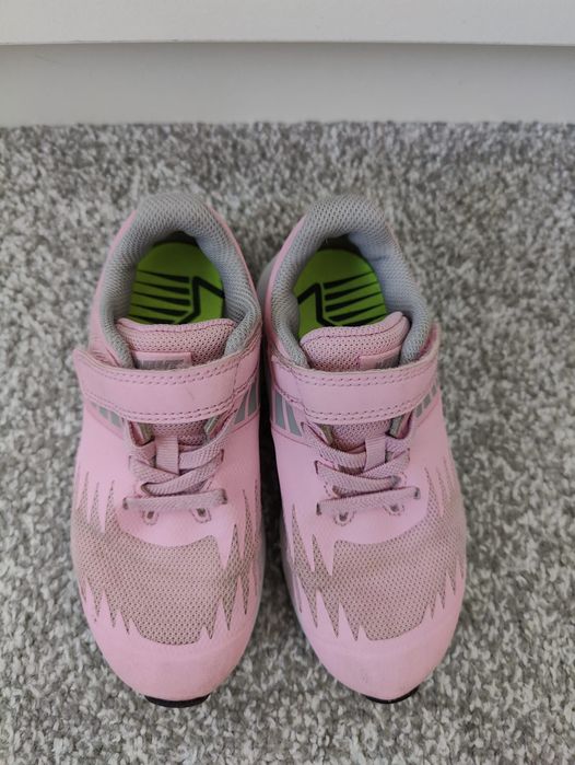 Adidasy Nike rozmiar 28