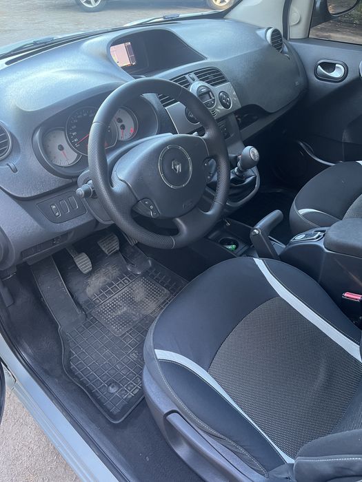 Renault Kangoo pas