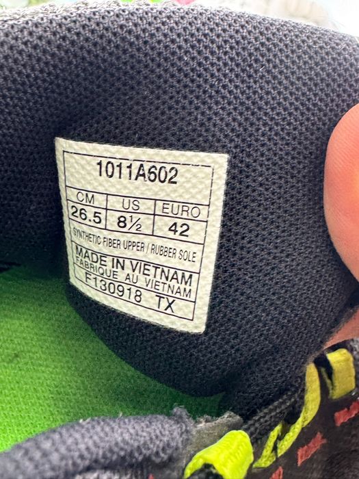 Кросівки Asics FujiLyte XT 42 розмір Е16155