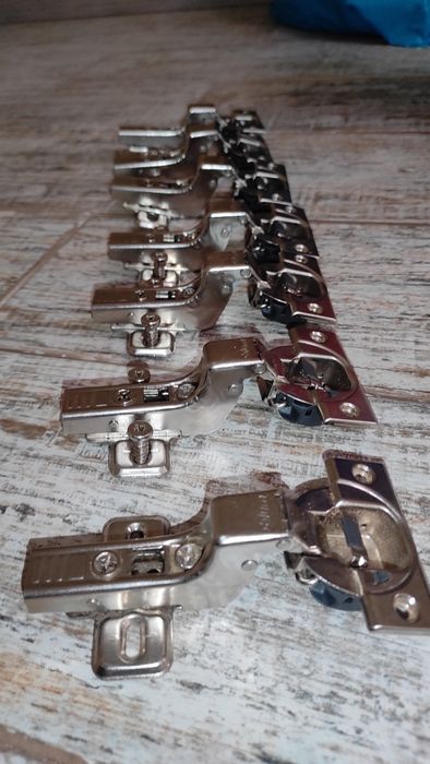Продам Мебельные петли