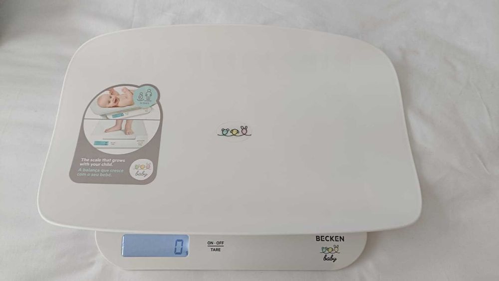 Balança Digital de Bebé (Evolutiva | Até 20kg | Branco)