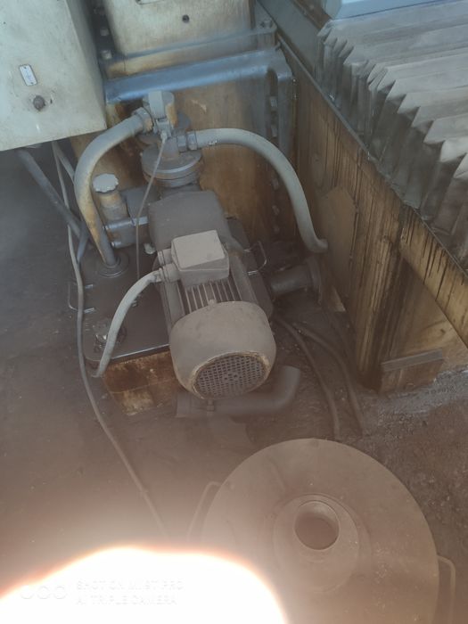 Szlifierka do  płaszczyzn Jotes SPD 30B