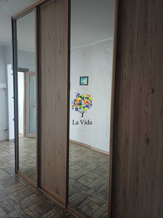 Продам 2к. квартиру  вул. Юрія Литвинського 64