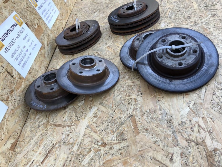 Тормозні диски задні передні Renault Megane 3 Scenic 3 (малий пробіг ...