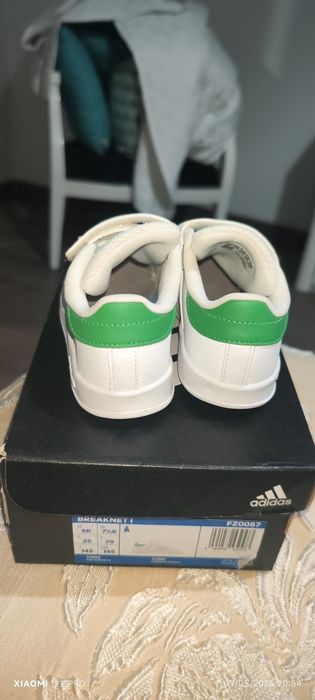 Ténis Adidas unissexo