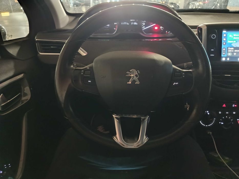 Peugeot 2008 PureTech Styler