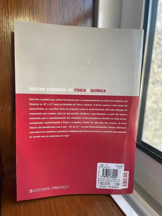 Livro de Resumo essencial de Fisica e Química 10º e 11º ano