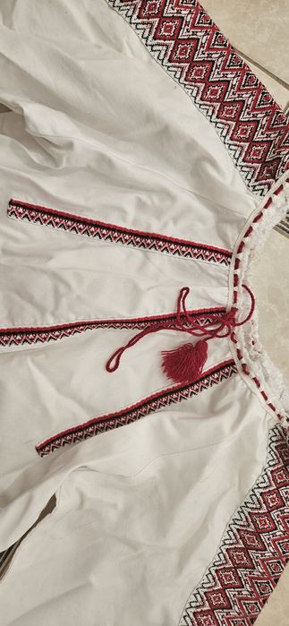 Вишиванка на девочку бу