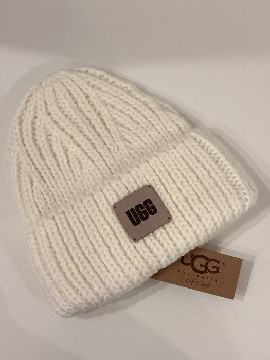Шапка “UGG”