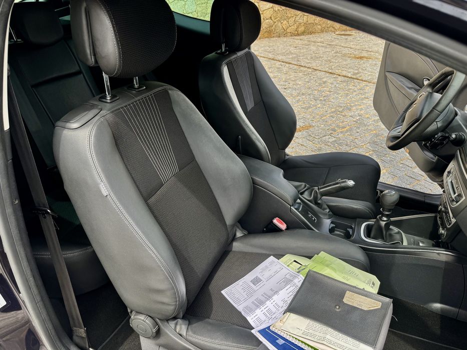 Renault Mégane Coupe 1.5 dCi 109 cv