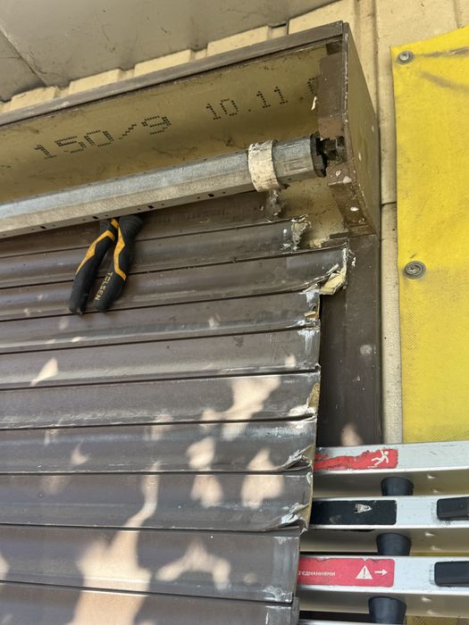 Ремонт захисних ролет Петрівці