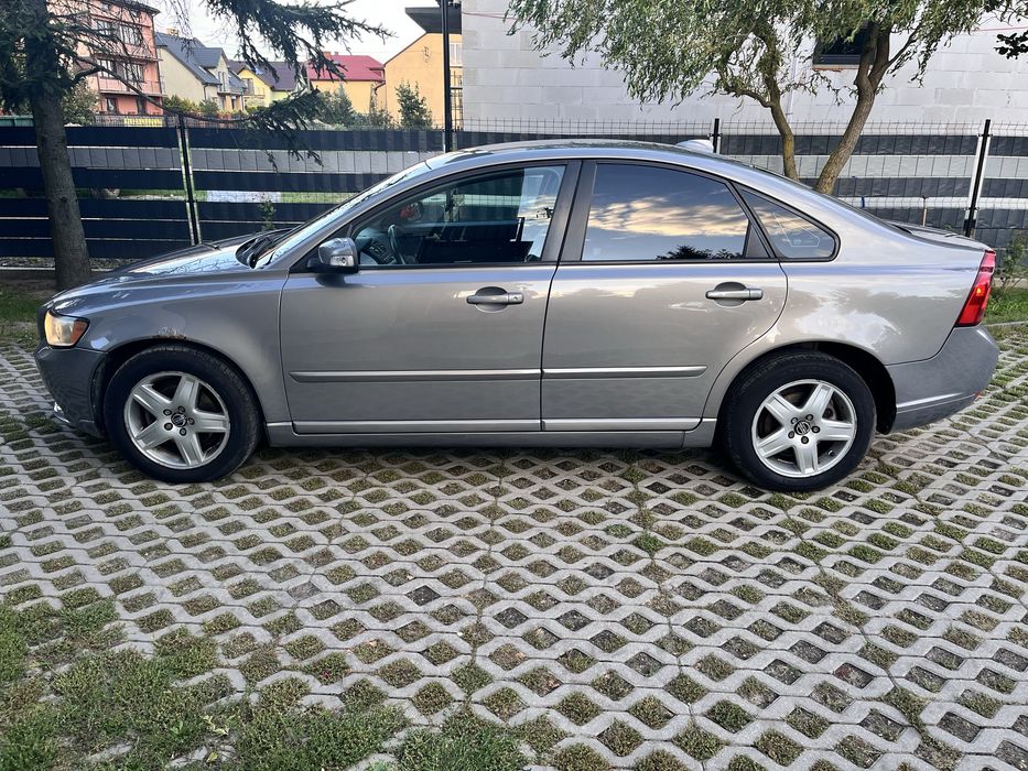 Volvo S40