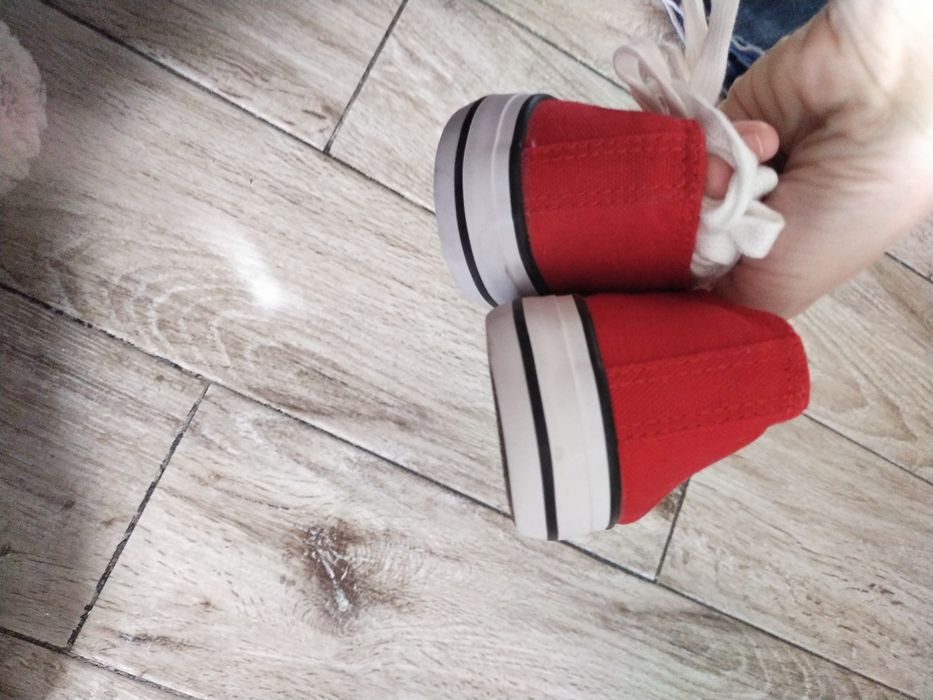 Nowe trampki Sinsay 37