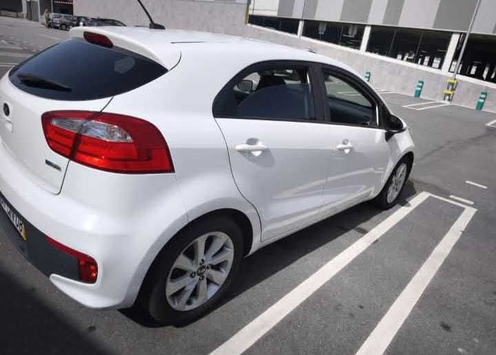 Kia Rio Prime impecável