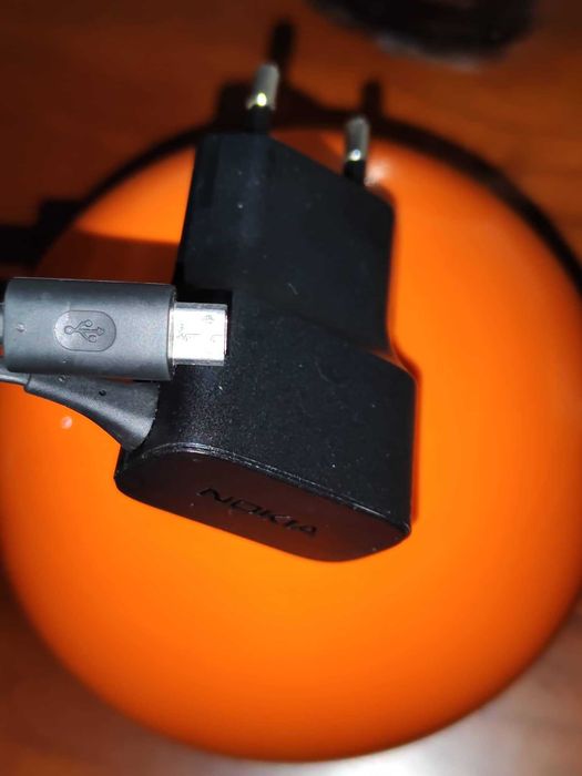 Auricular novo e carregador para " Nokia 3310 "