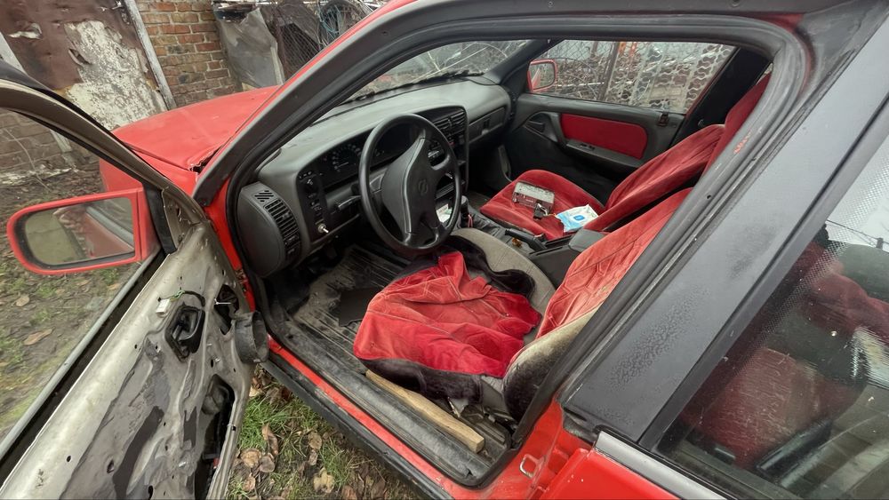 Продам Опель Омега А 3,0