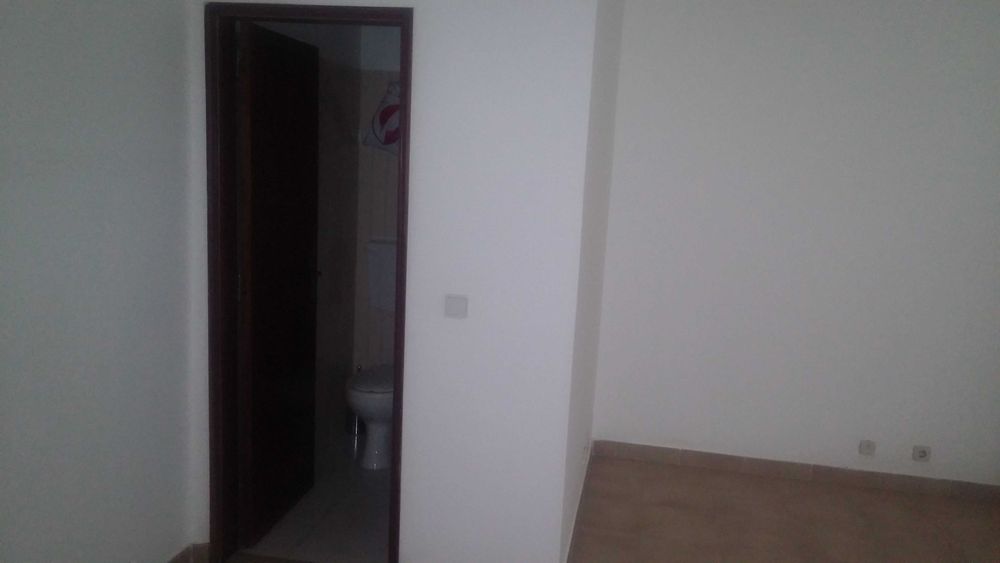 Vende-se loja comercial