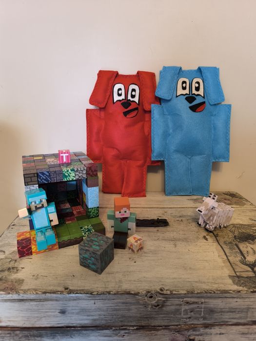 Maskotki Luczek  i Pimpek