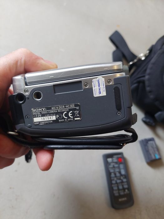 Видеокамера цифровая Mini-DV Sony Handycam DCR-HC36E