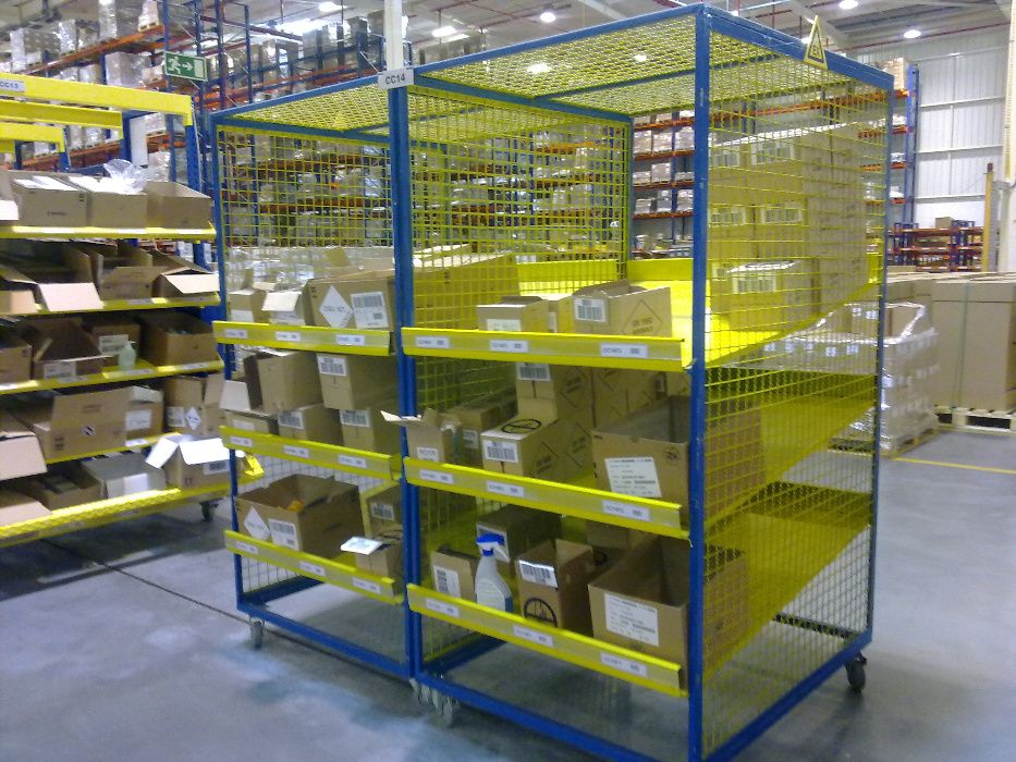 Estanteria de picking tipo carrinho