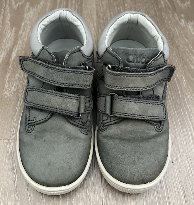 Sapatilhas para criança - Chicco - tamanho 25