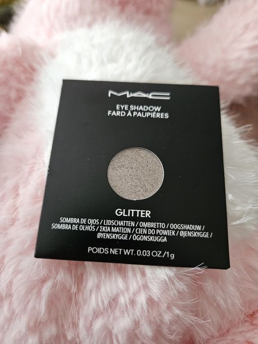Mac cień do powiek Glitter She Sparkles i Private Jet