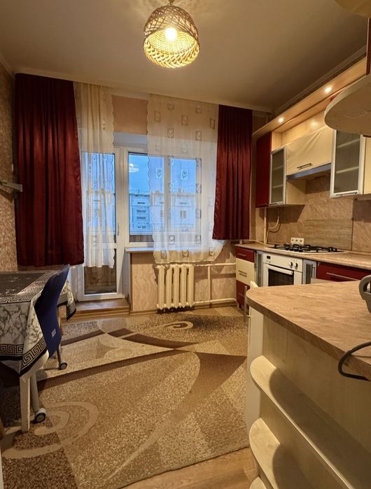 Продажа 2х.кімнатну провулок Бабкіна