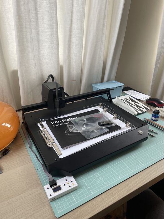 Ploter CNC rysujący / tnący / grawerujący