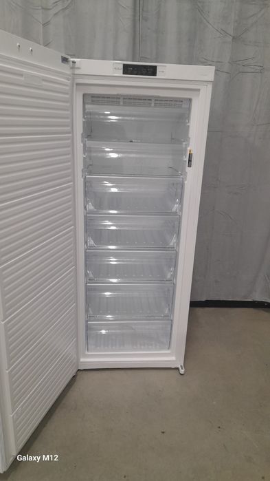 Zamrażarka szufladowa 310litrow