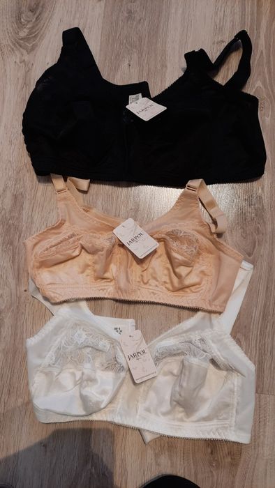 Biustonosze firmy Jarpol 80B-90D