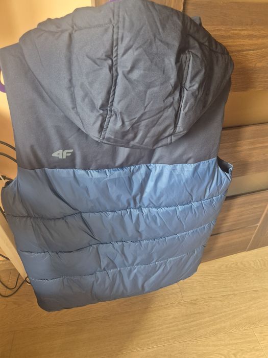 Kamizelka ocieplana 4F