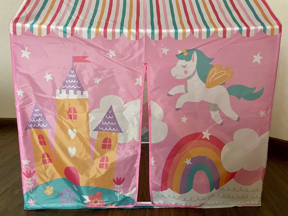 Дитячий намет доя дівчинки