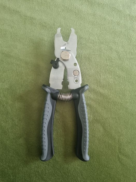 Multitool Gewage - szczypce do spinek łańcucha rowerowego, ucinaczka do linek i pancerzy