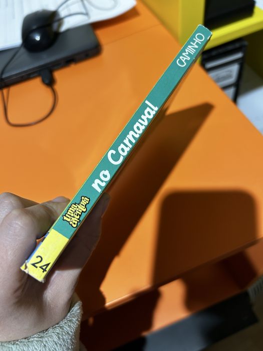 Livro Uma Aventura no Carnaval