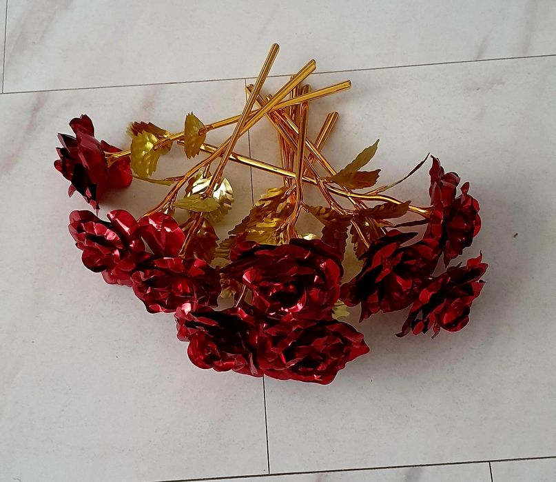 10 szt pięknych róż