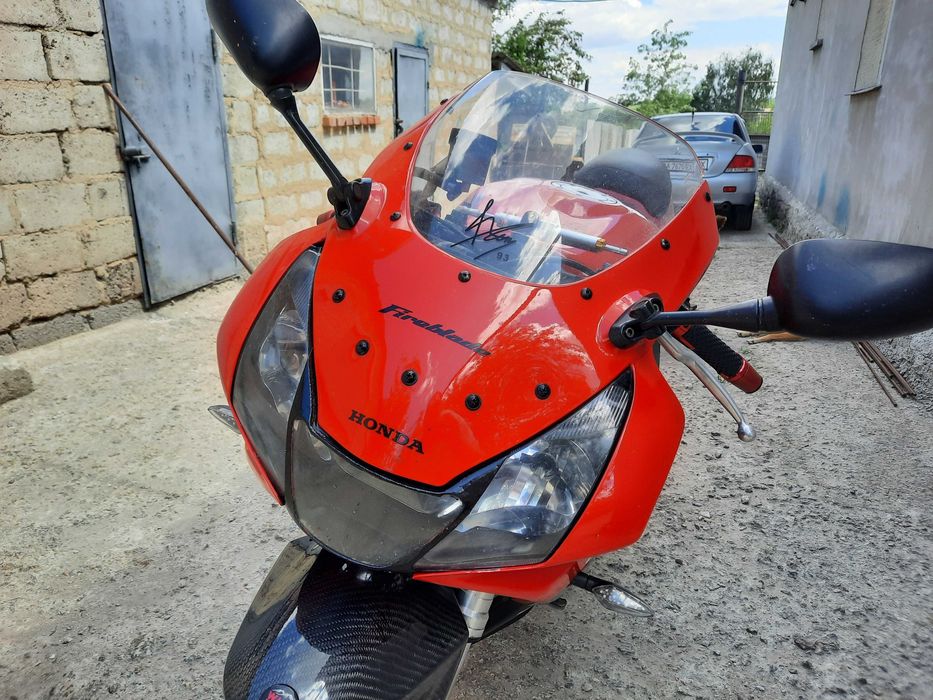 Honda 954RR FireBlade