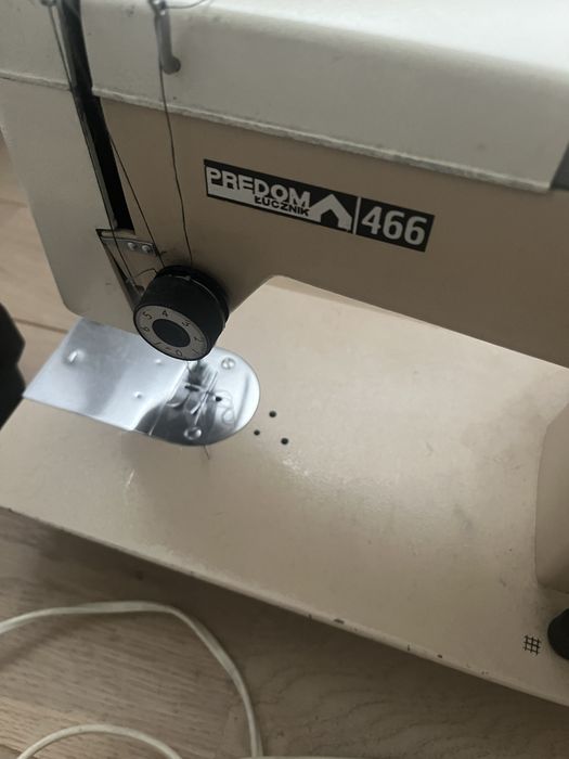 Łucznik PREDOM 466 - maszyna do szycia