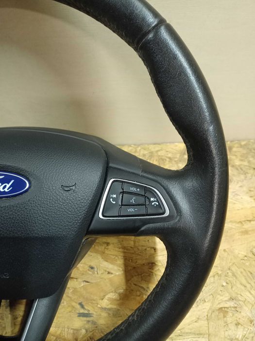 Ford Focus MK3 FL lift kierownica airbag multifunkcyjna oryginał