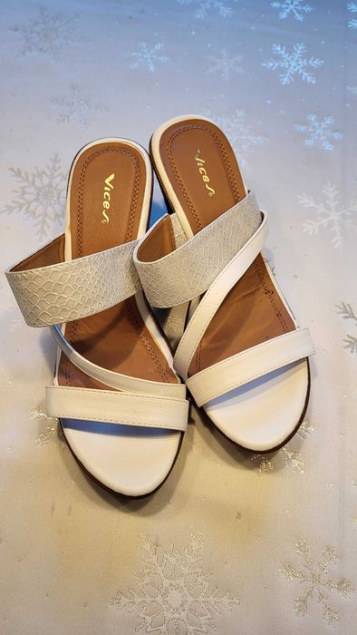 Eleganckie buty damskie