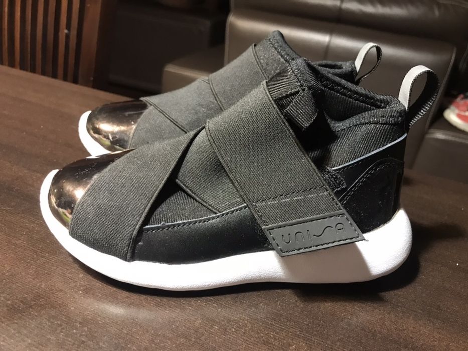 Buty dziewczece Unisa r28