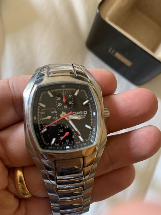 *** Relógio Casio muito bem estimado ***