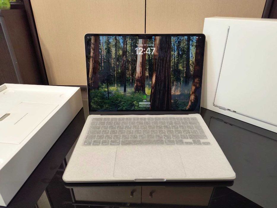 Macbook air m2 silver