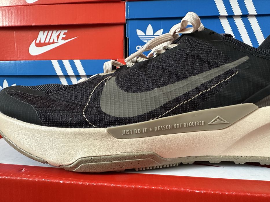 Оригінальні чоловічі кросівки Nike