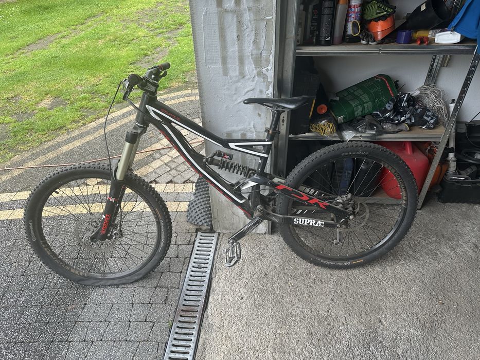 specialized status 1