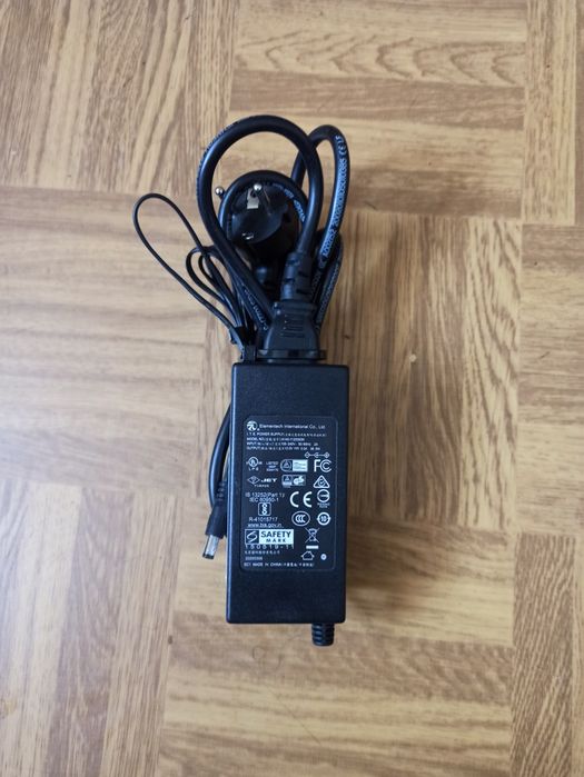 Блок живлення 12v 3a