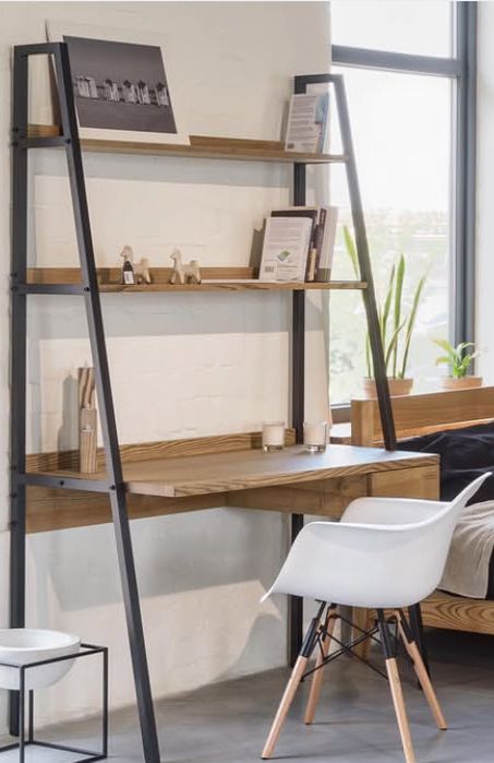 Стіл-стелаж Woodwerk