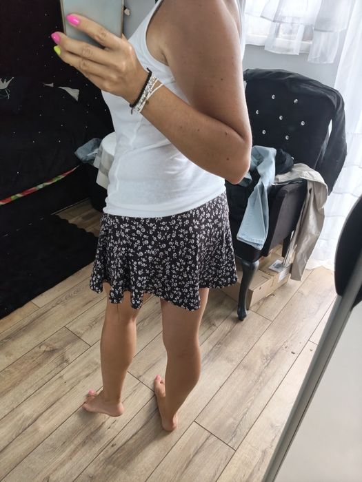 Shein spódnico spodenki roz L