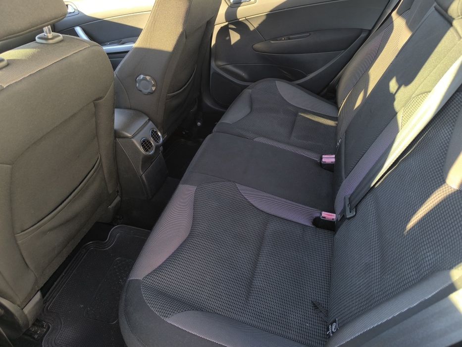 Peugeot 308 1.6hdi fap — photo 5