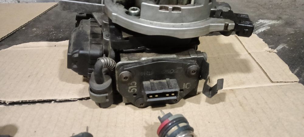 Продам  моно інжектор був на гольф 3