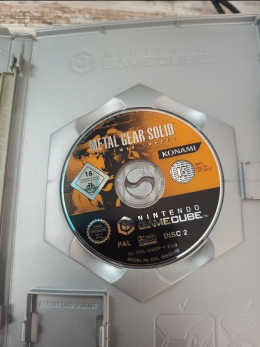 Metal Gear Solid Twin Snakes + Nintendo Gamecube